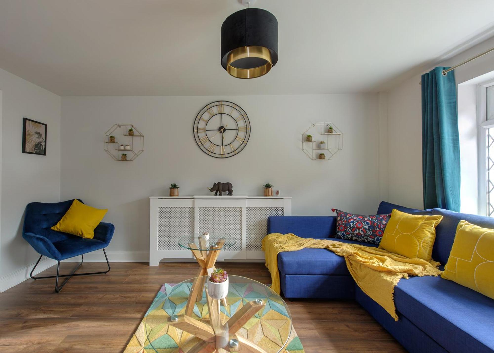 Modern House W/terrace In Free Parking Apartment *