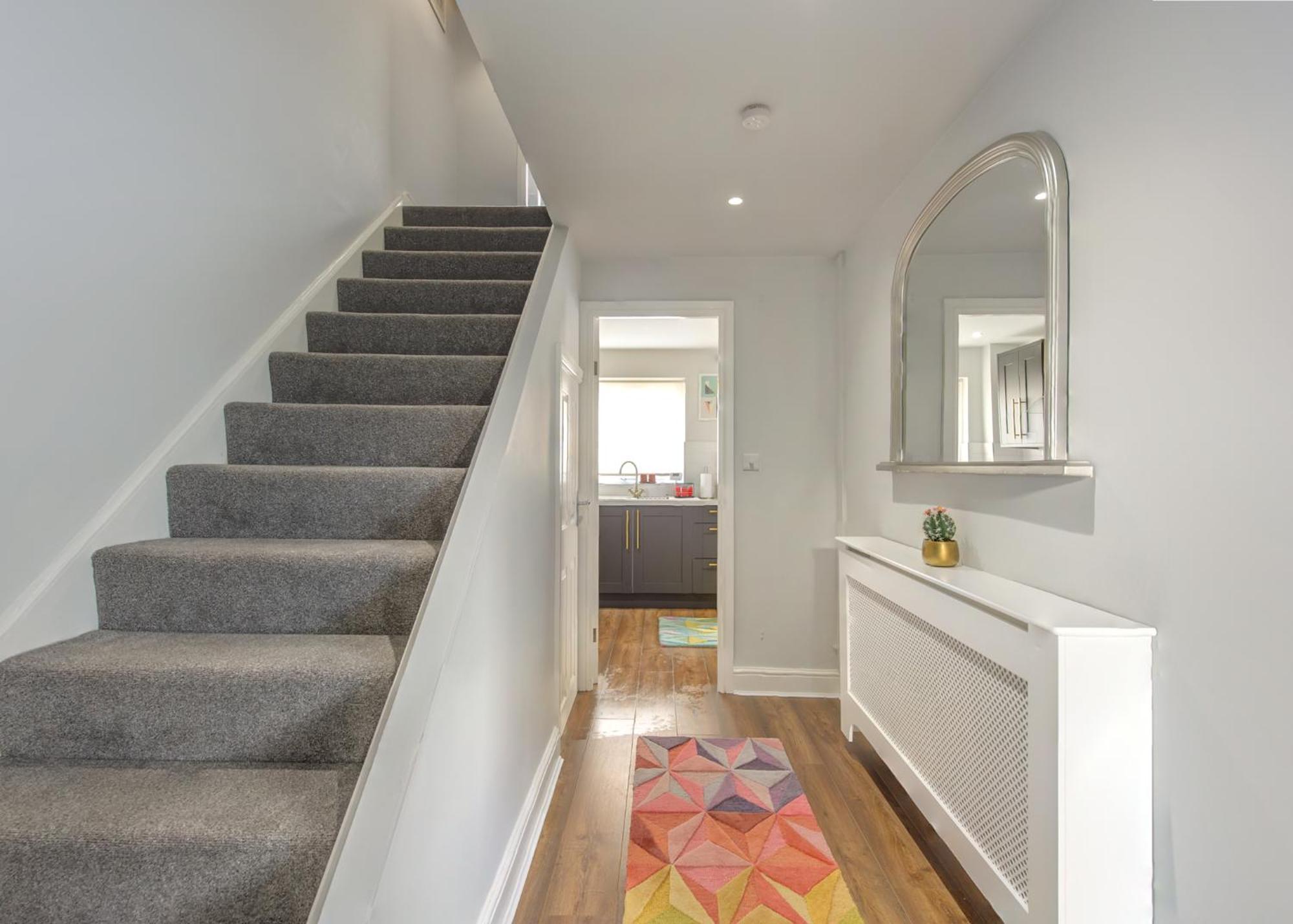Modern House W/terrace In Free Parking Apartment Nottingham
